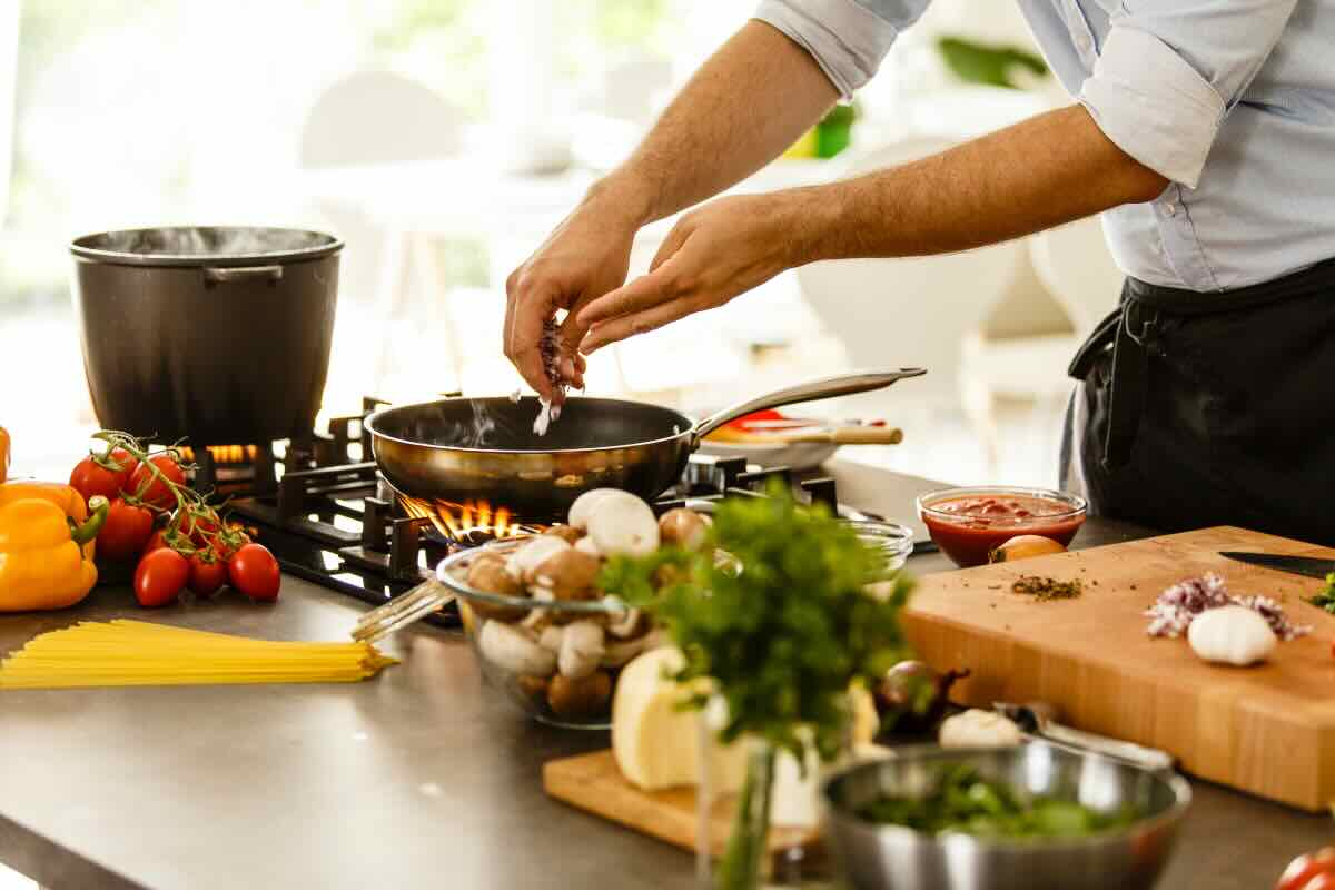 abitudine comune e pessima in cucina