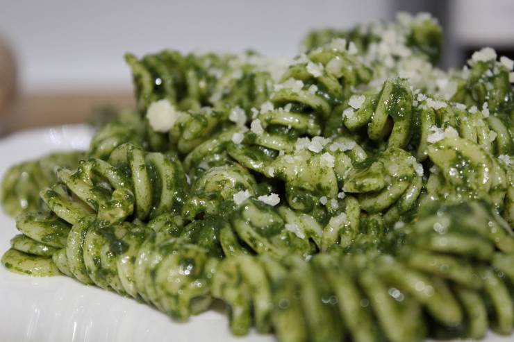 ricetta pasta alla crema di spinaci