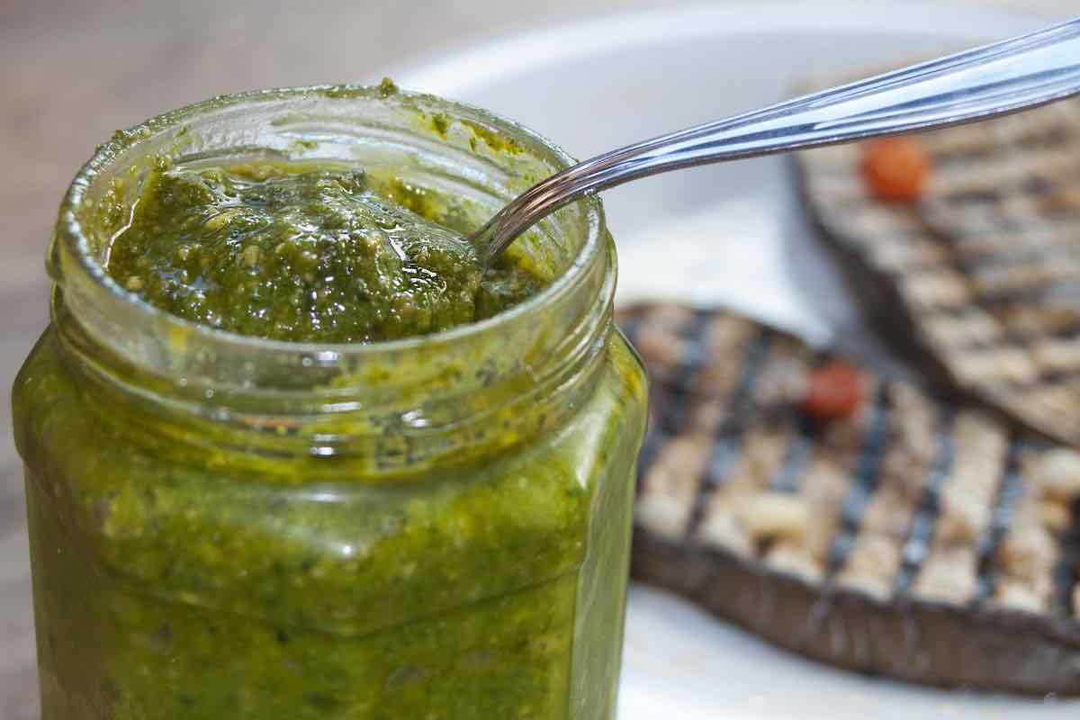 Allarme consumatori botulino nel pesto 