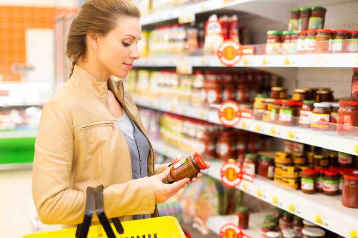 Polpa di pomodoro allarme tra i consumatori 