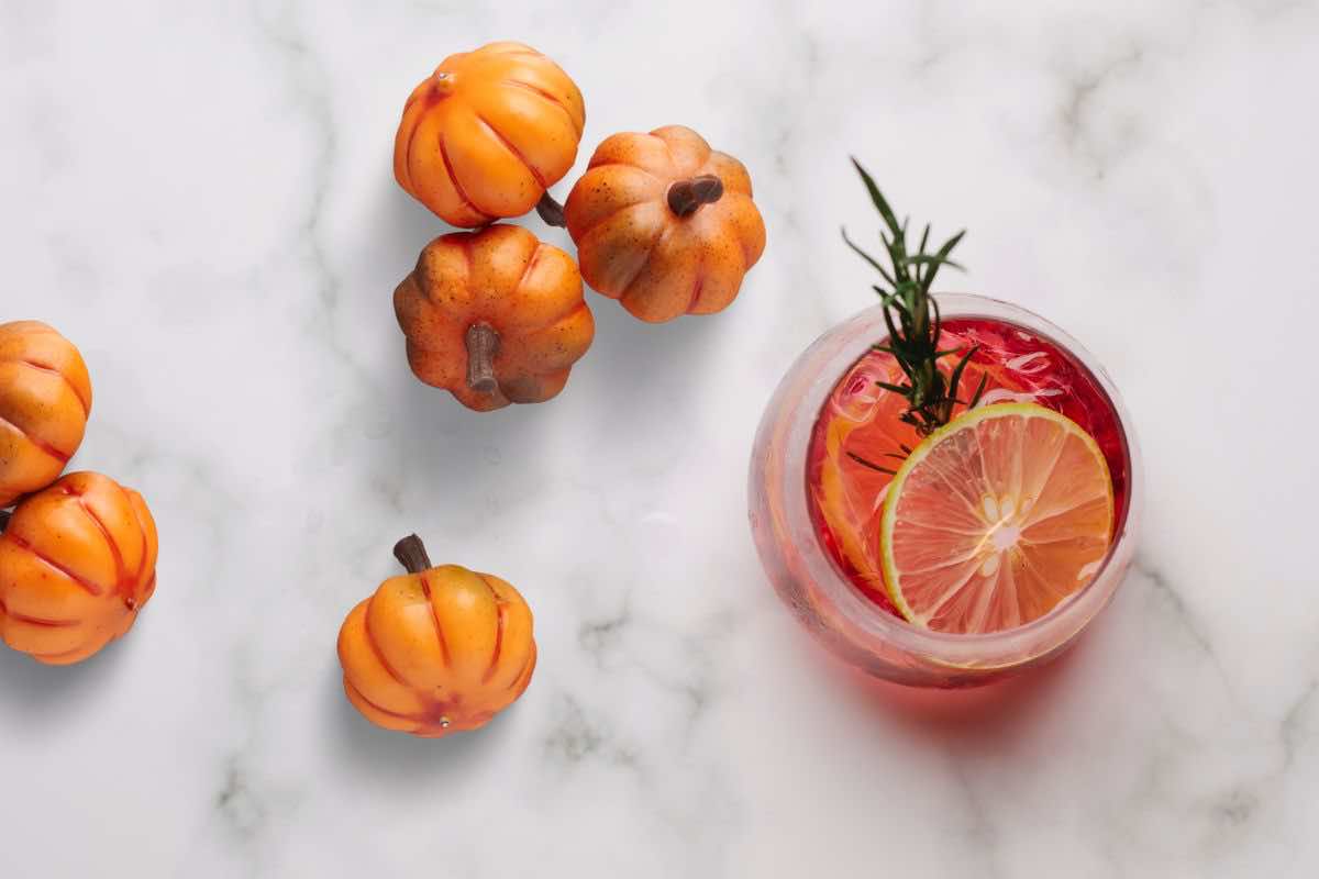 Cocktail al sapore d'autunno 5 combinazioni per un gusto accogliente